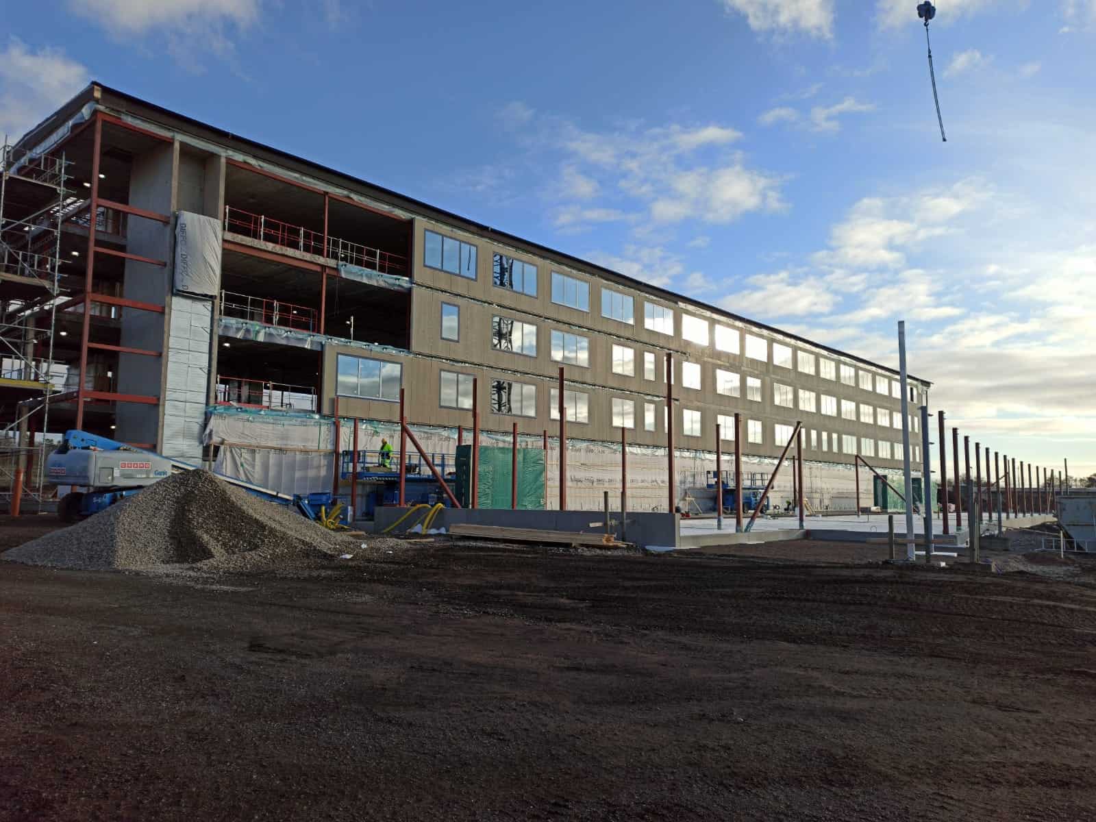 Montage van infill- oftewel geïsoleerde gevelpanelen