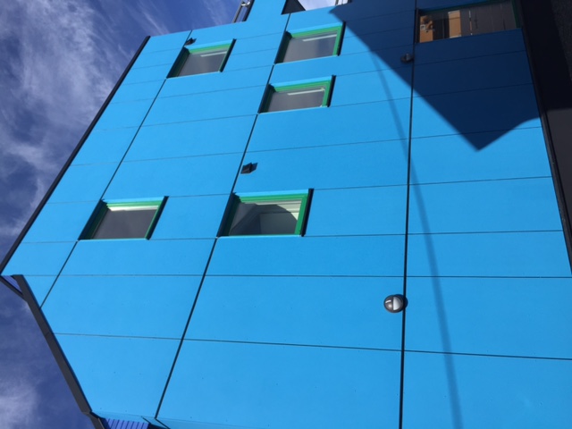 Woongebouw met infill-panelen