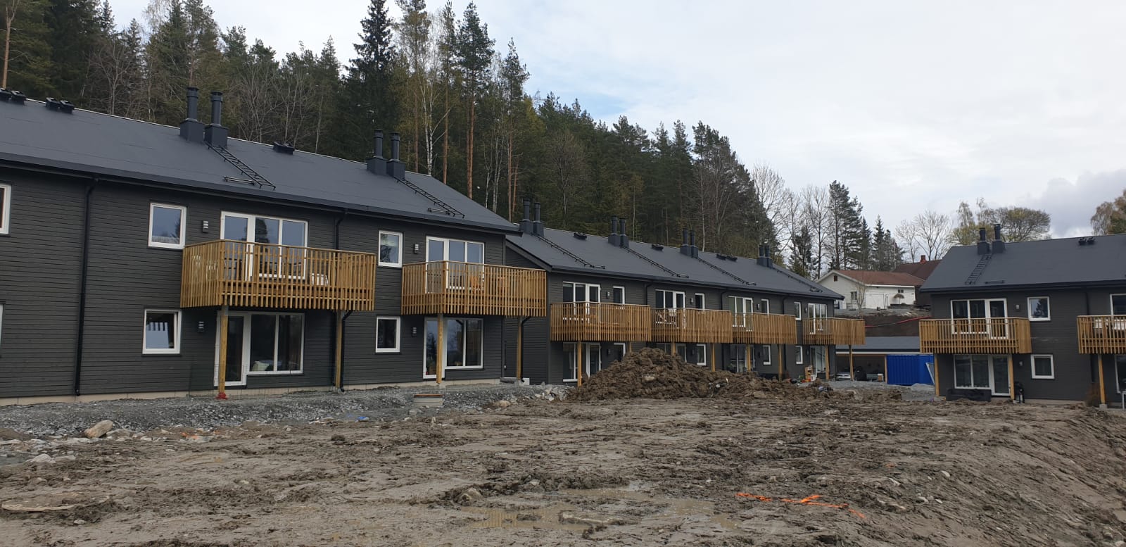 Appartementsgebouwen van twee verdiepingen in Noorwegen