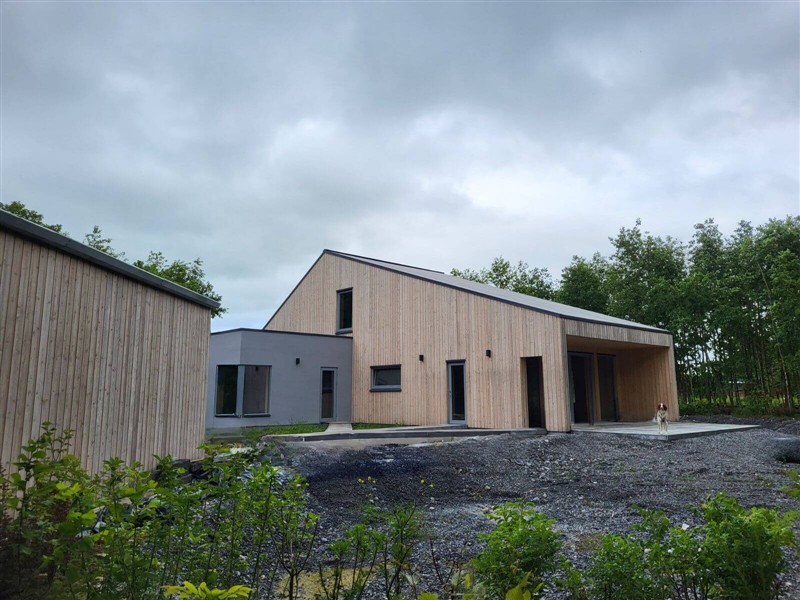 Prefab houten panelenwoning in Ierland